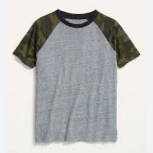 Boys camouflage tee shirt size 18